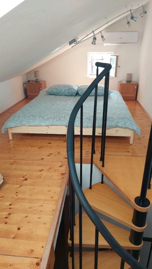 Apartment Lati